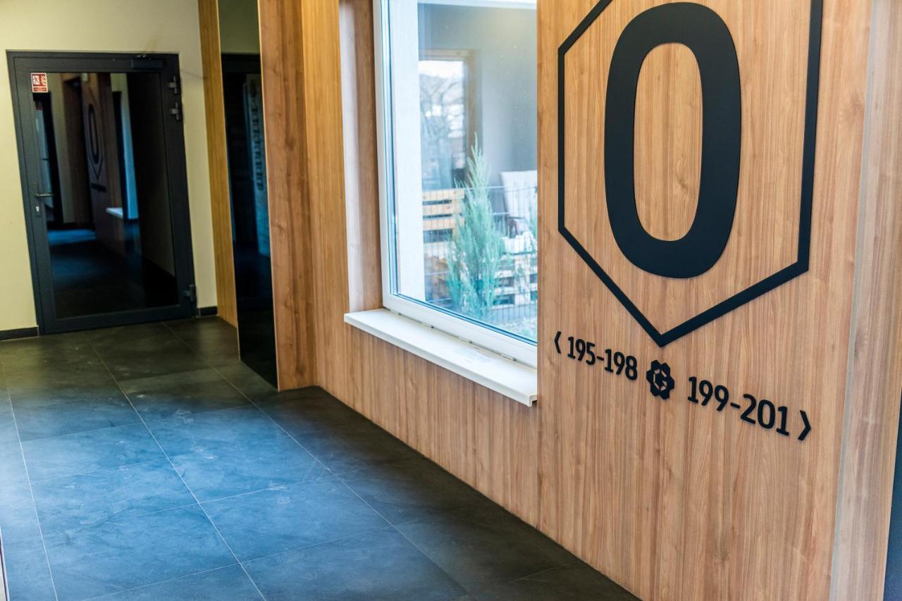 Apartament Z Ogrodkiem I Garazem Poznan Dış mekan fotoğraf