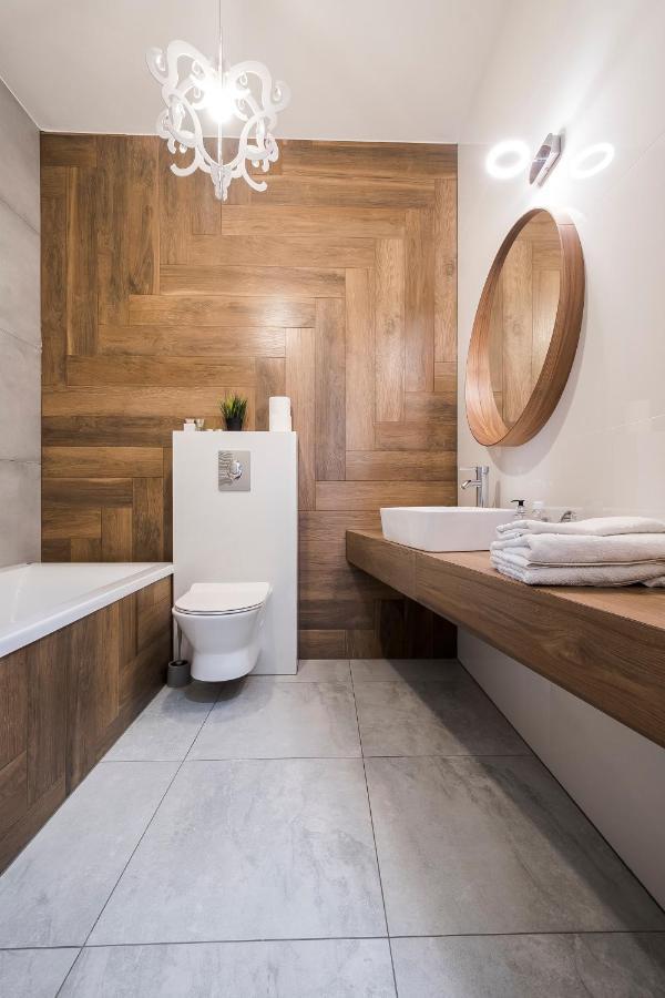 Apartament Z Ogrodkiem I Garazem Poznan Dış mekan fotoğraf