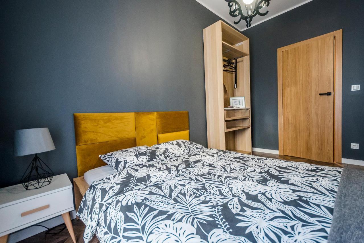 Apartament Z Ogrodkiem I Garazem Poznan Dış mekan fotoğraf
