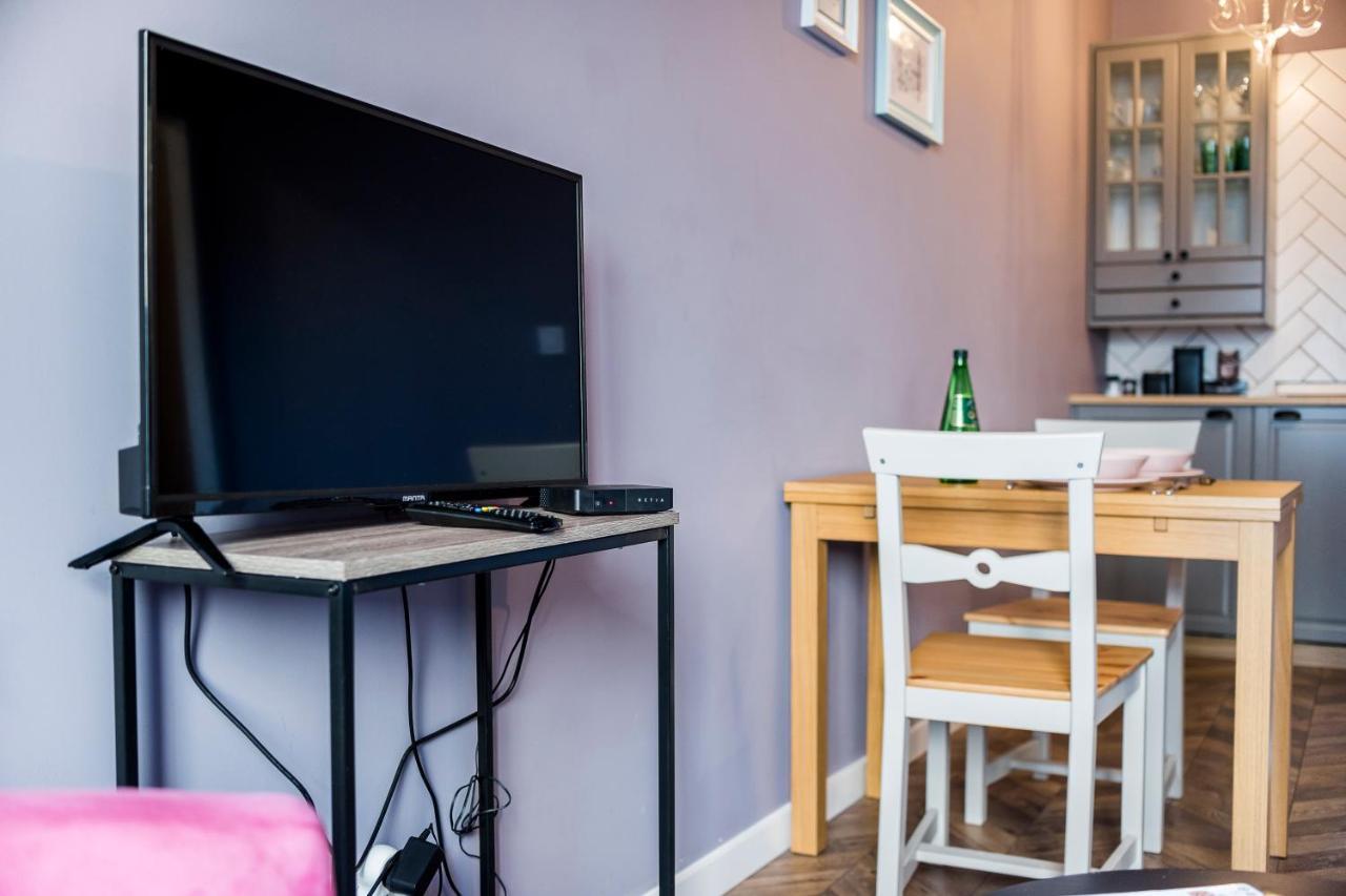 Apartament Z Ogrodkiem I Garazem Poznan Dış mekan fotoğraf