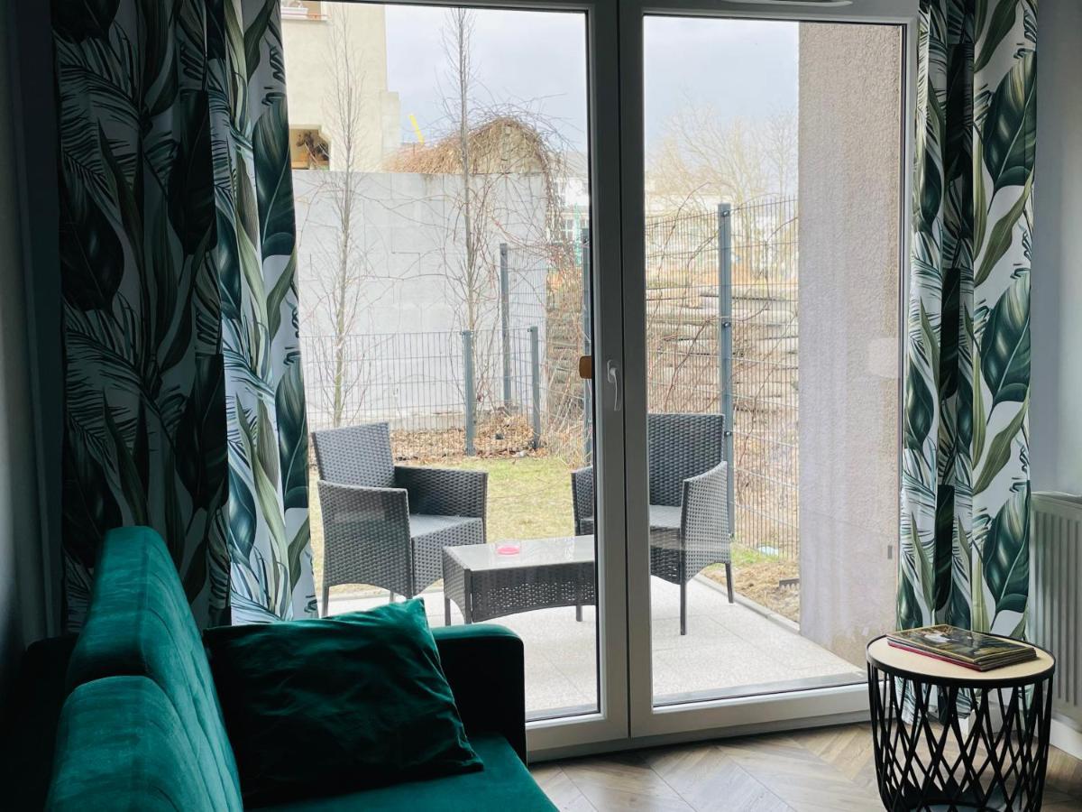 Apartament Z Ogrodkiem I Garazem Poznan Dış mekan fotoğraf