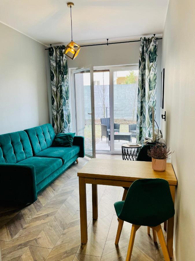 Apartament Z Ogrodkiem I Garazem Poznan Dış mekan fotoğraf